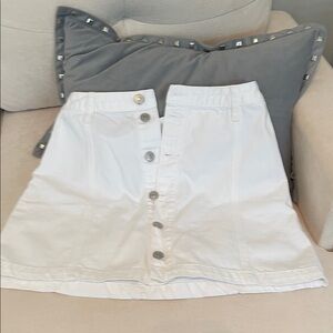 Abercrombie & Fitch White Button-Front Women's Denim Skirt. Size 2